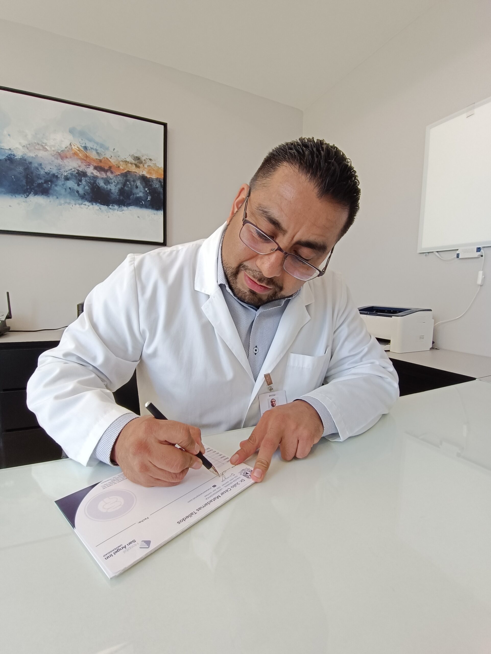 Dr. Julio César Matadamas